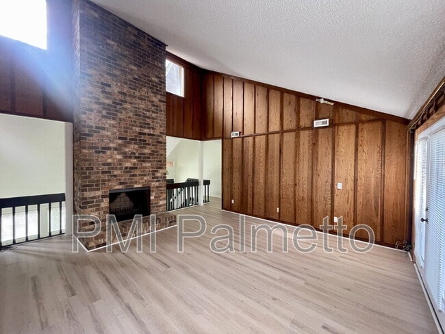 Building Photo - 1422 Beaver Dam Rd