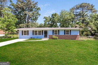 Building Photo - 5848 Ronnie Dr