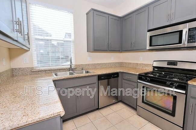Building Photo - 2488 Ben Ali Wy