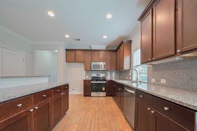 Building Photo - 122 Wood Drake Place