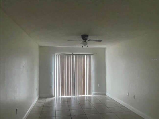 Building Photo - 820 Blanc Ct