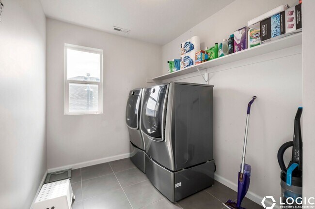 Building Photo - 12092 S Tower Arch Ln