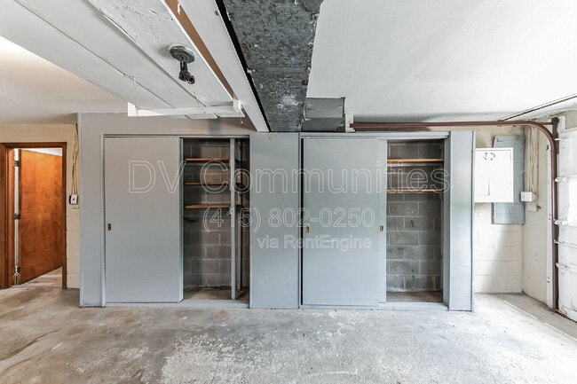 Building Photo - 2964 Werkridge Dr