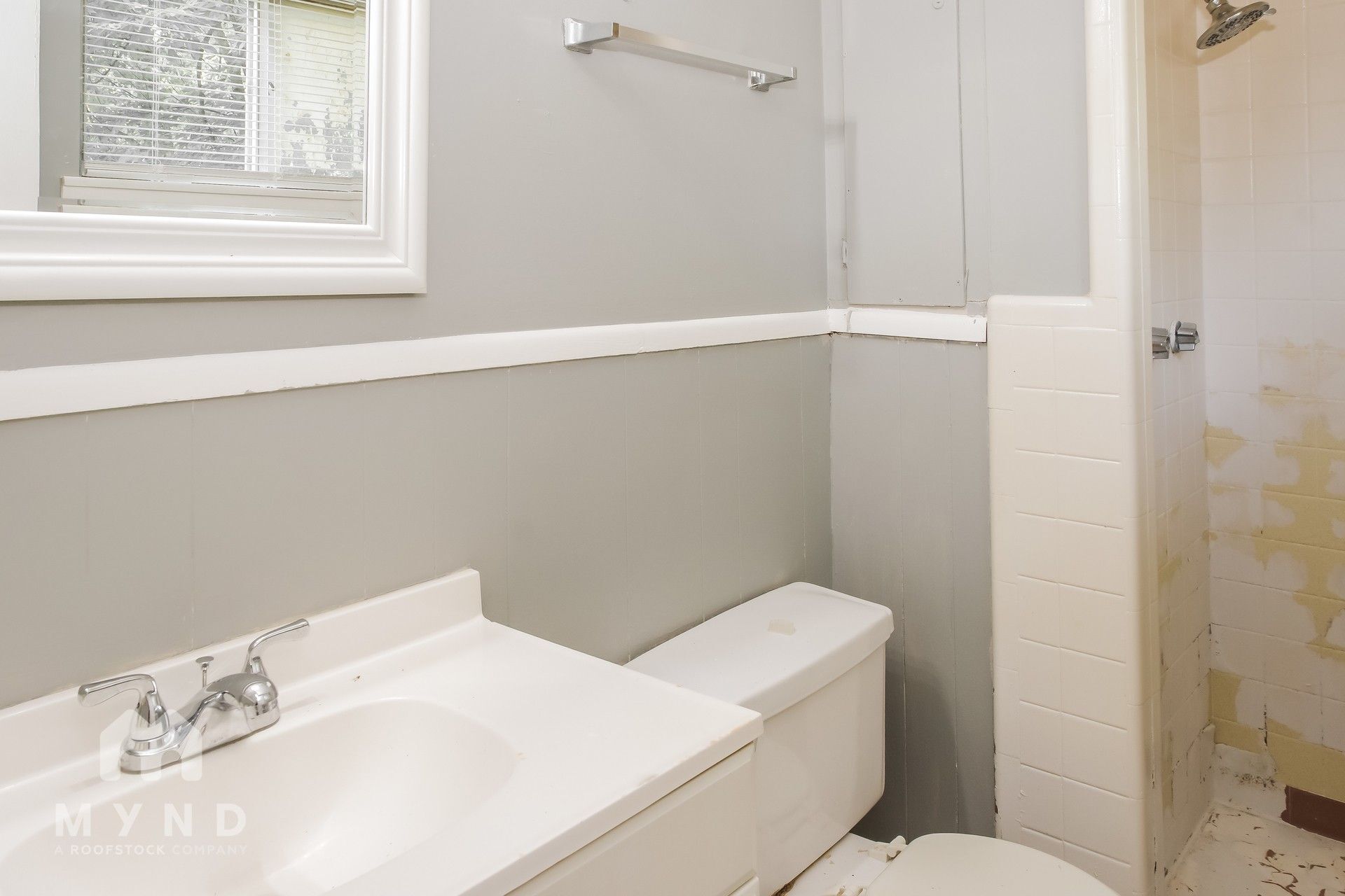 Building Photo - 3513 Rosedale Dr NW