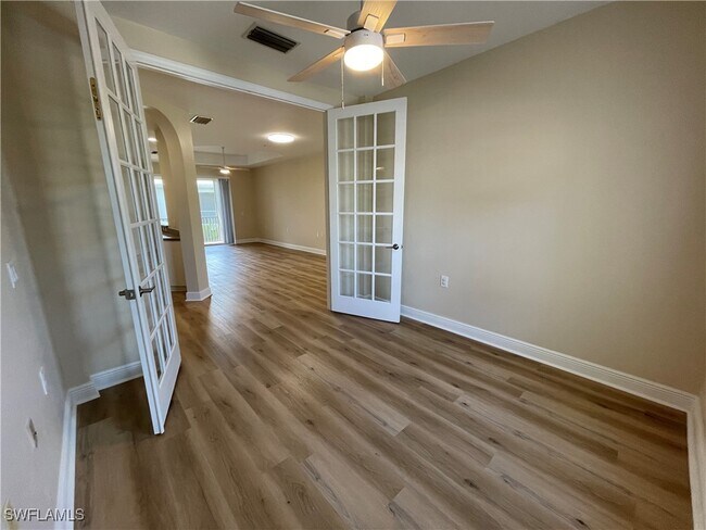 Building Photo - 1330 Sweetwater Cove