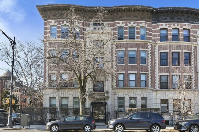 Building Photo - 92 Prospect Park W