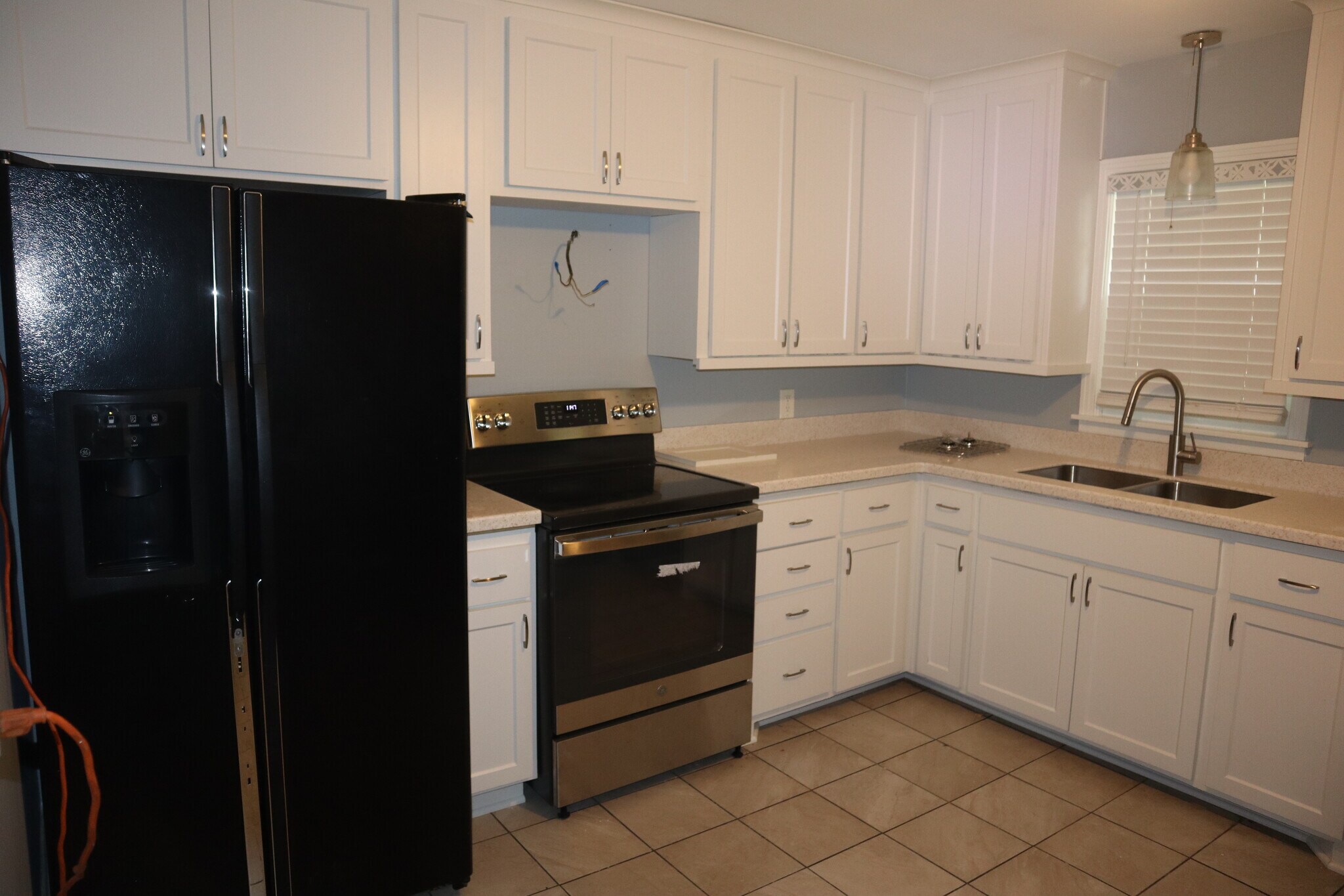 Building Photo - 3515 Hewlett Dr