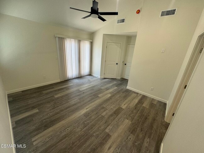 Building Photo - 17018 Midwood Dr