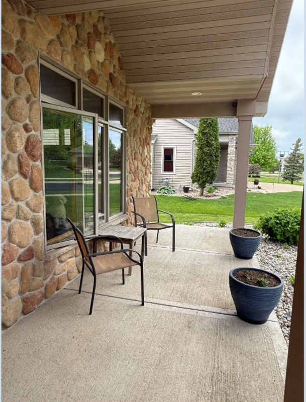 Building Photo - 4363 Memorial Cir