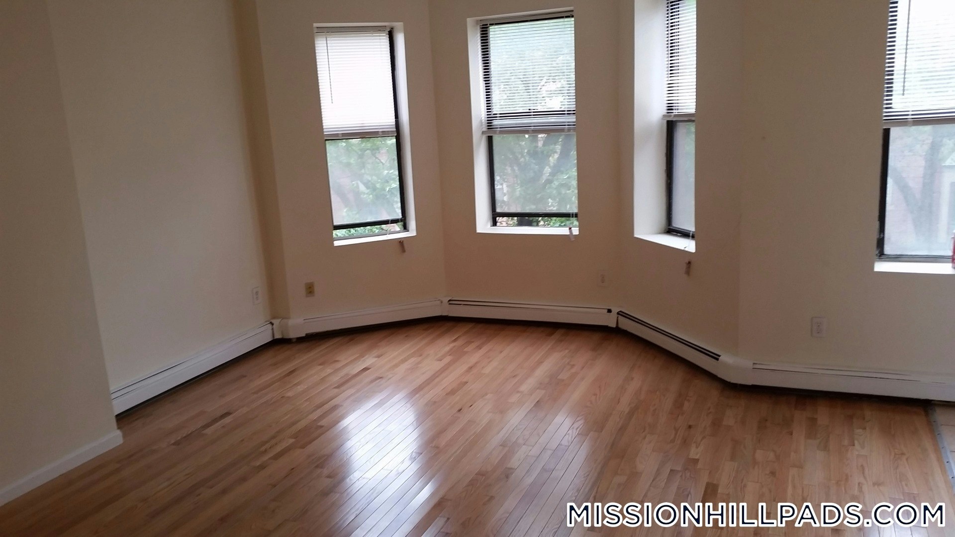 Building Photo - 67 S Huntington Ave
