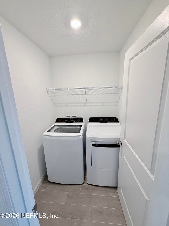 Building Photo - 2113 Windward Cay Ln