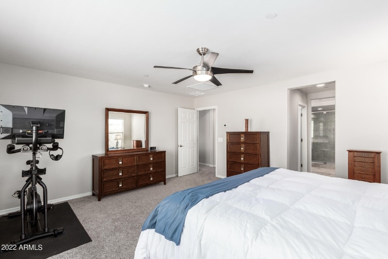 Building Photo - 21188 W Almeria Rd