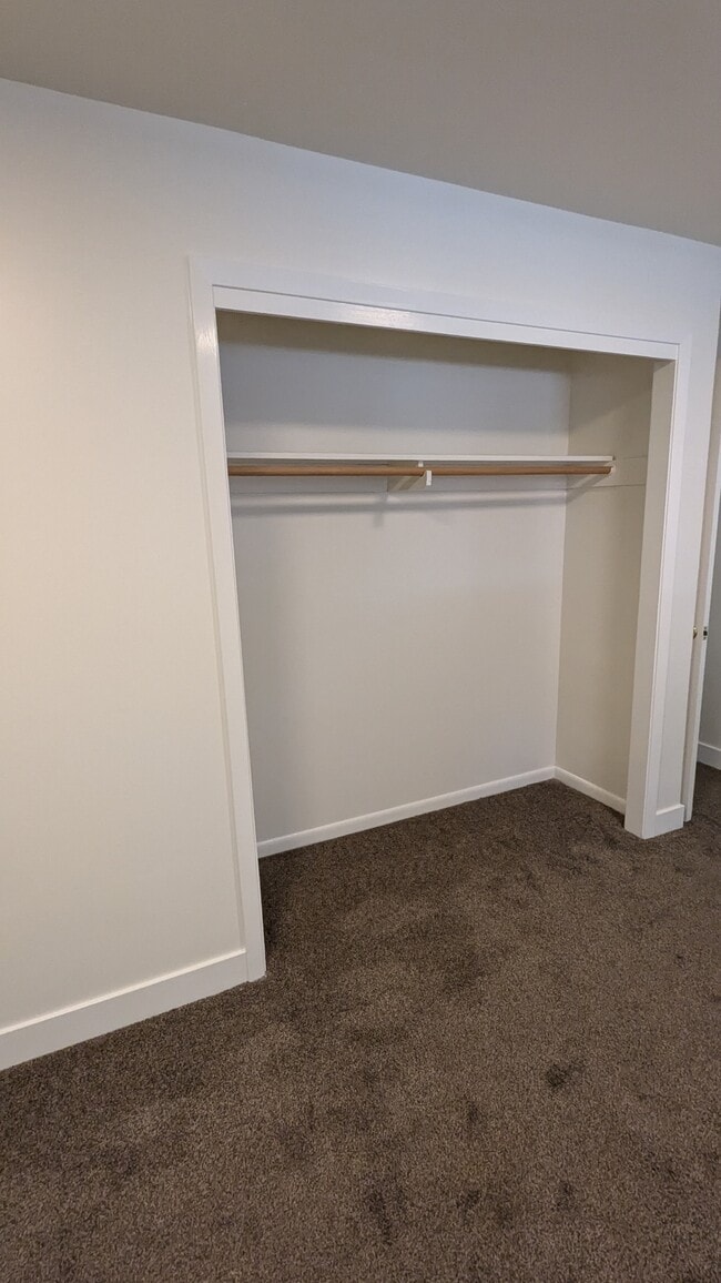 Building Photo - 316 Hazel St