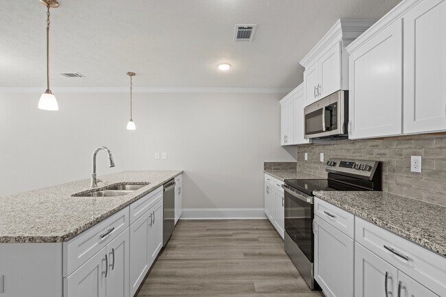 Building Photo - 8125 Bannock Cir