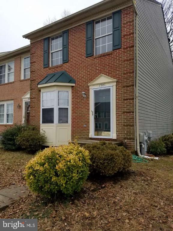 Building Photo - 1501 St Christopher Ct