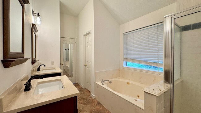 Building Photo - 15027 Winding Black Cherry Ln