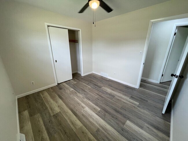 Building Photo - 2207 Clark Ln