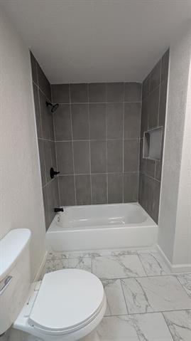 Building Photo - 1406 Eastus Dr