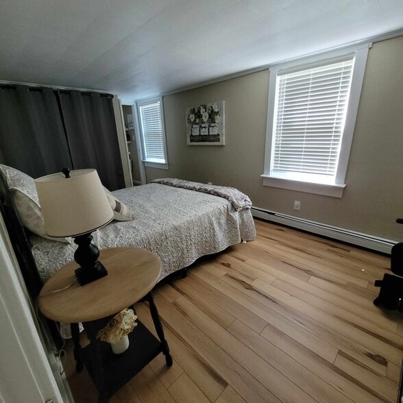 Building Photo - 3423 Poplar St