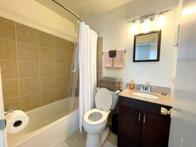 Bathroom 2 - 1026 Paradrome St