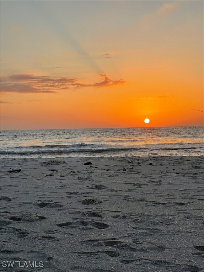 Building Photo - 5 Bluebill Ave