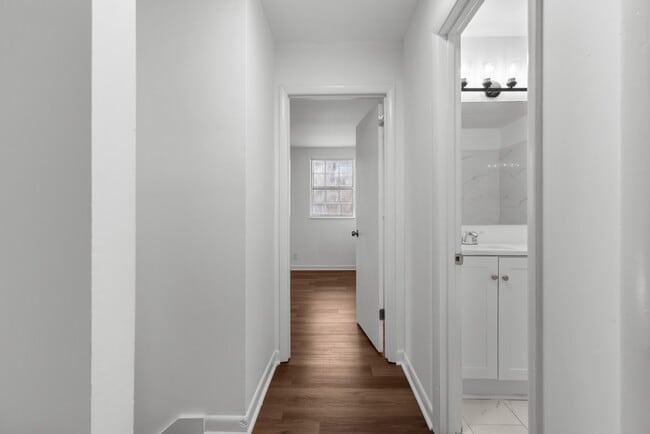 Building Photo - 612 Andrea Ct