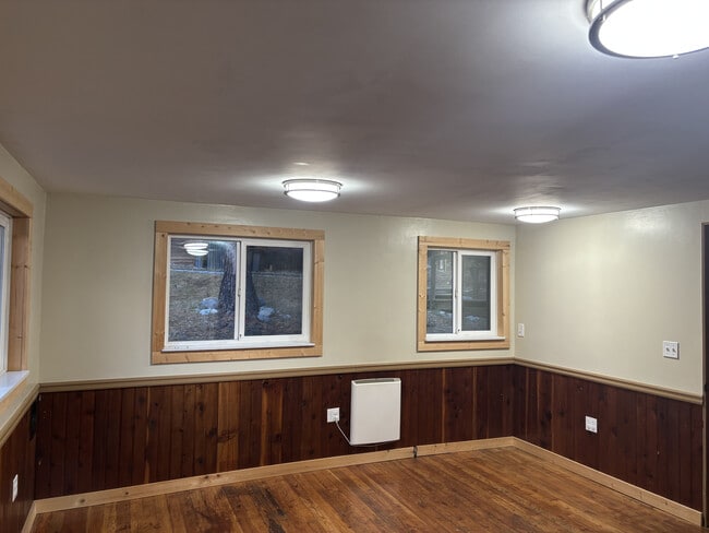 Building Photo - Pinkham Retreat