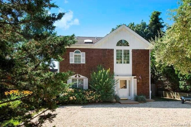 Building Photo - 42 Towd Point Rd