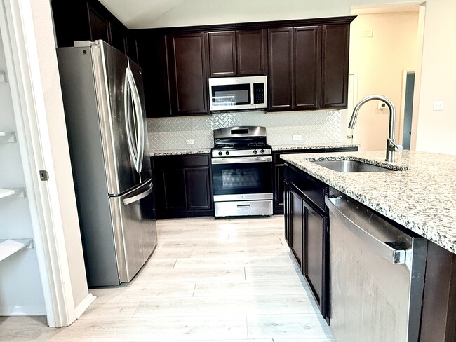 Building Photo - 5629 Corso Ct