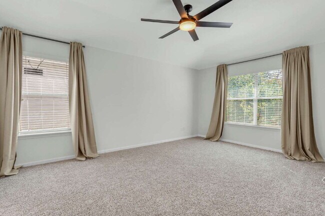 Building Photo - 10838 Black Wolf Bay