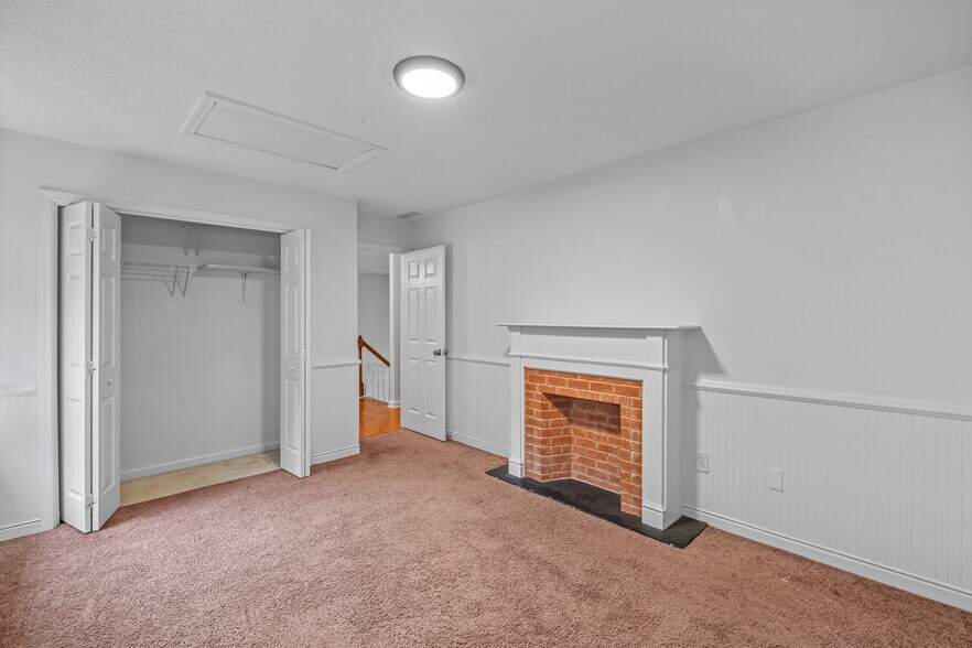 Building Photo - 1163 Rhyne Chase SE
