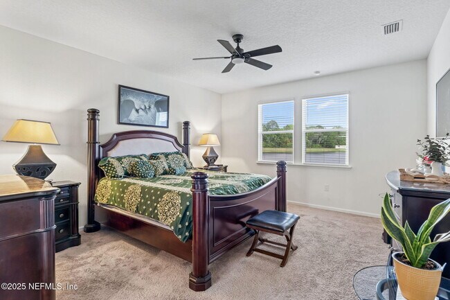 Building Photo - 12897 Logans Walk Ln