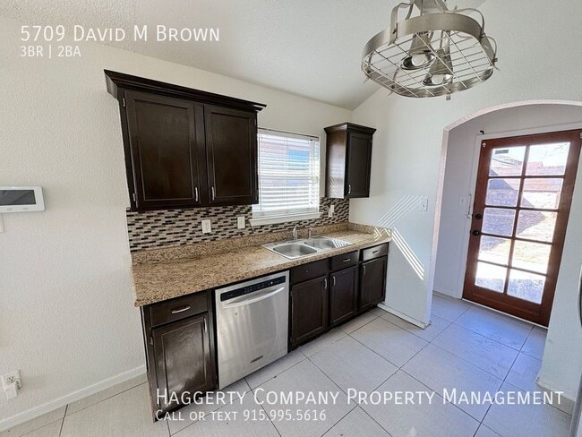 Building Photo - 5709 David M Brown Ct