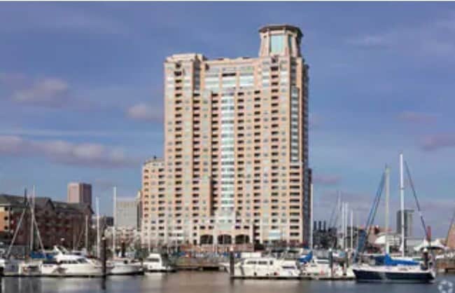 Building Photo - 100 Harborview Dr