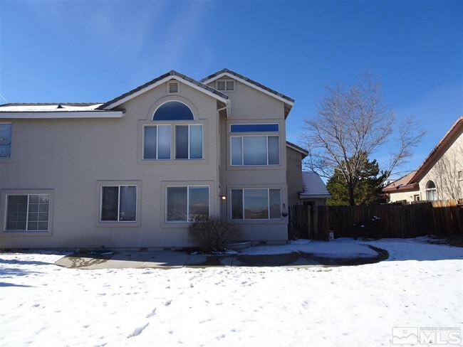 Building Photo - 7021 Heatherwood Dr