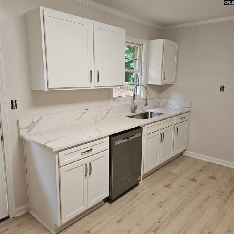 Building Photo - 617 Magnolia Dr