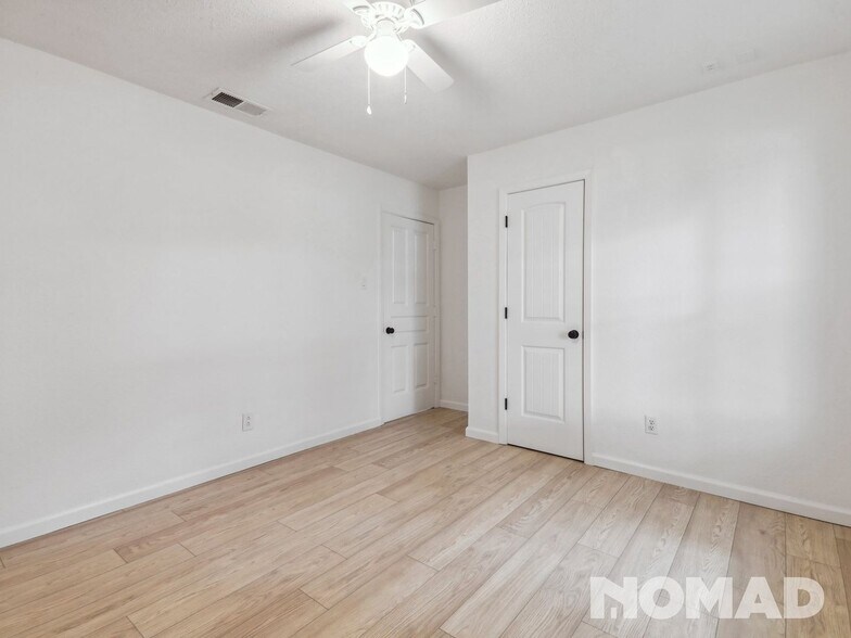 Building Photo - 2138 Pecos Dr