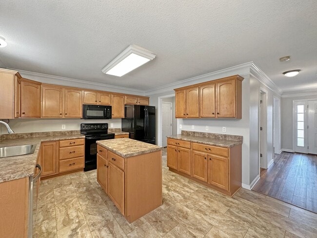 Building Photo - Charming Karns, 3-4 bedroom Home on Quiet ...