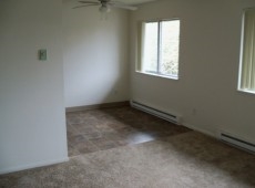 Living Area - Maple Terrace Apartments