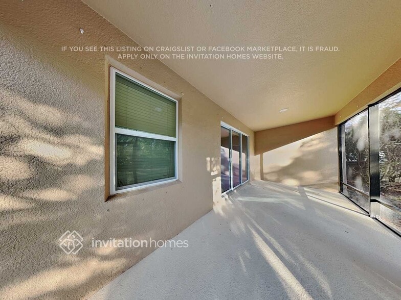 Building Photo - 11604 Warren Oaks Pl