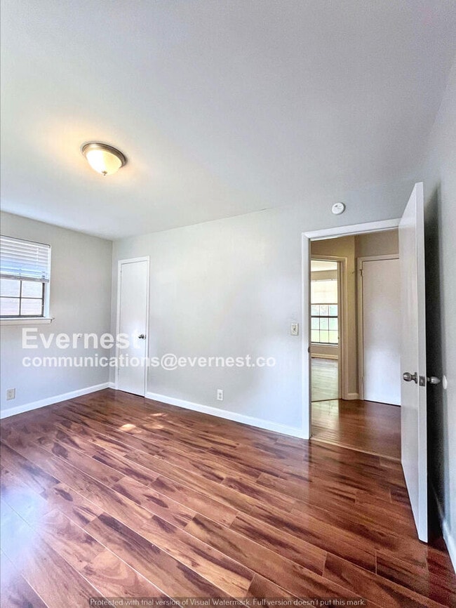 Building Photo - 209 Panamint Dr