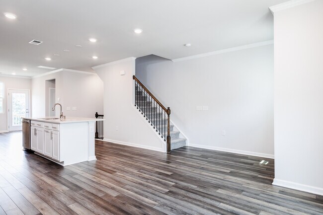 Building Photo - 1106 Shoreside Dr