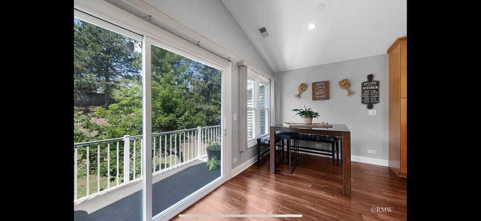 Building Photo - 1869 Pebble Beach Cir
