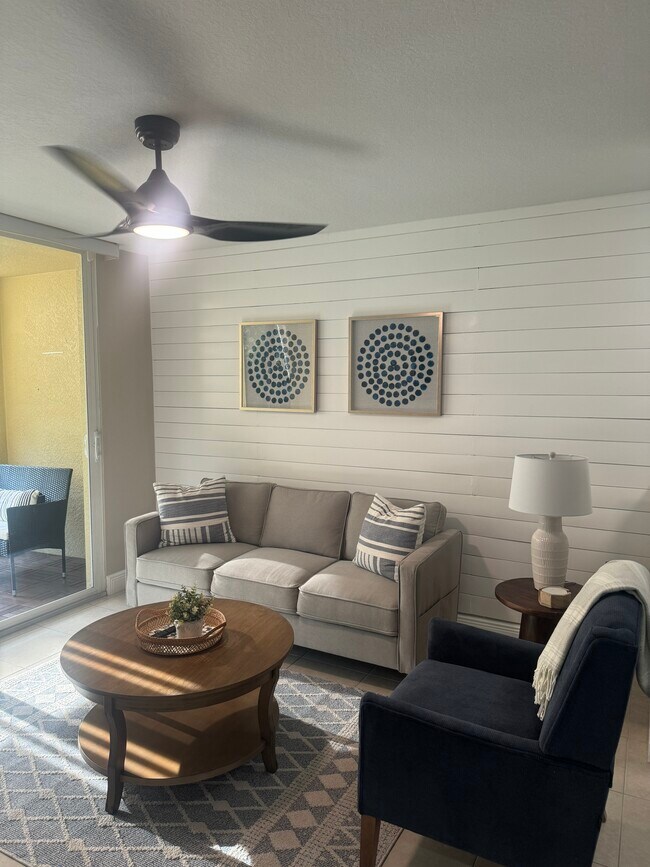 Building Photo - 4105 Residence Drive