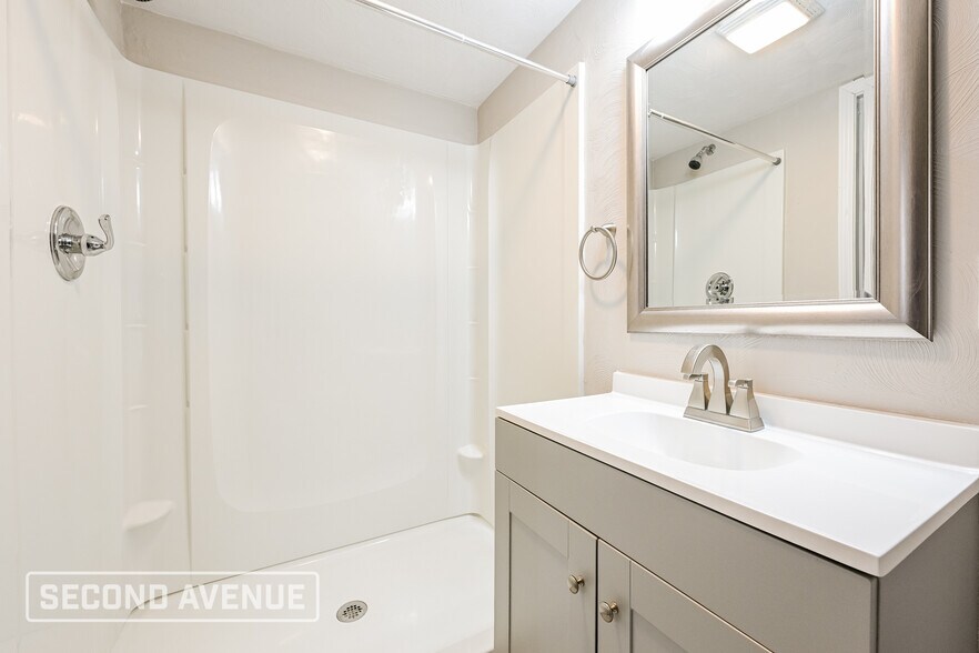 Building Photo - 105 Donley Dr