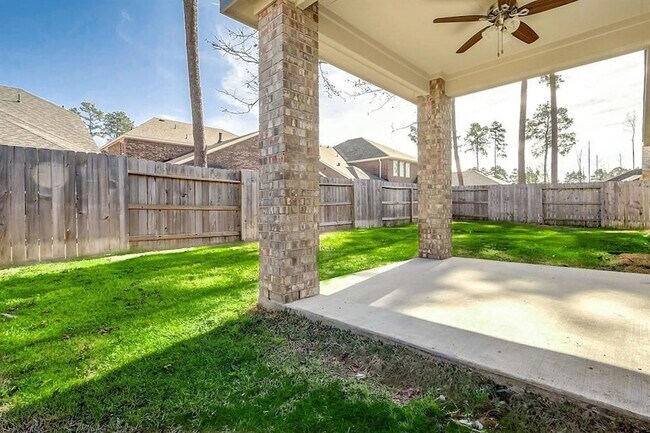 Building Photo - 22614 Birch Ridge Meadow Dr