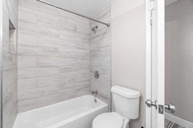 Building Photo - 5335 Havasu Ct