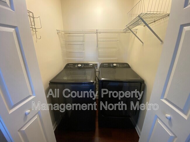 Building Photo - 13206 Marrywood Dr