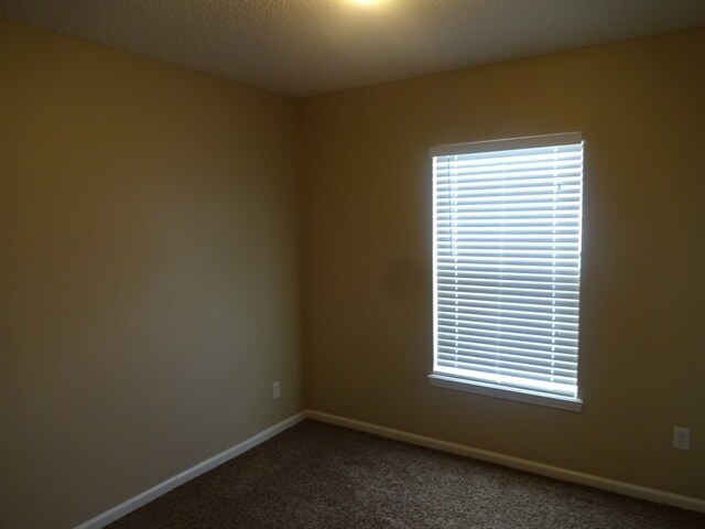 Building Photo - 11550 Deep Springs Dr W