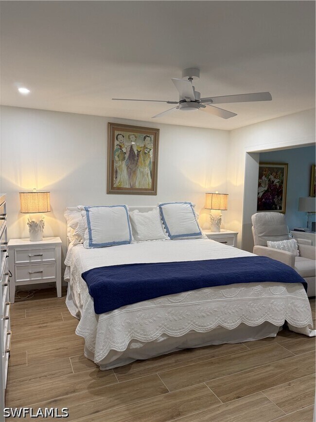 Building Photo - 302 2nd St S